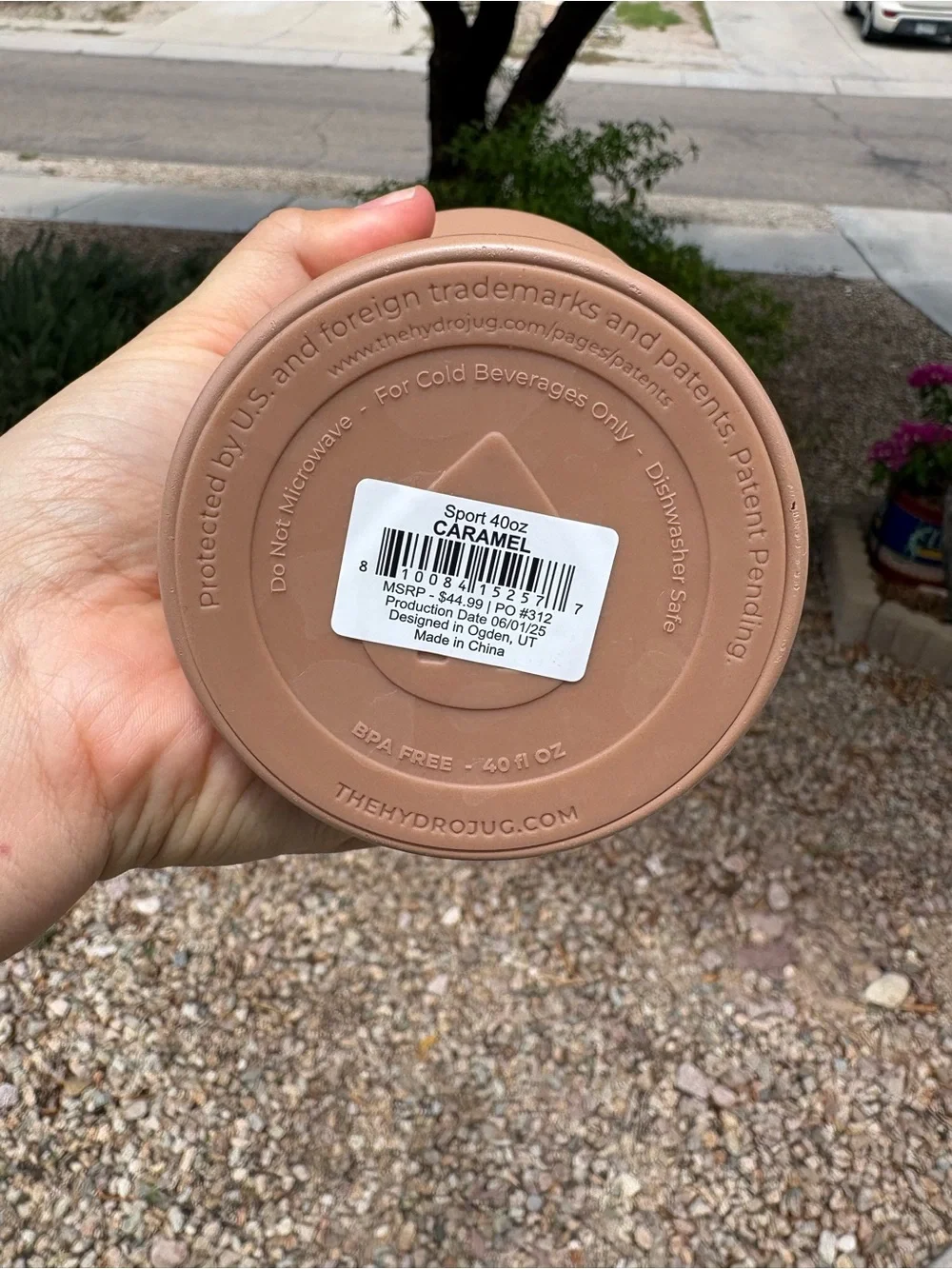 ‘Caramel’ HydroJug sport 40 oz